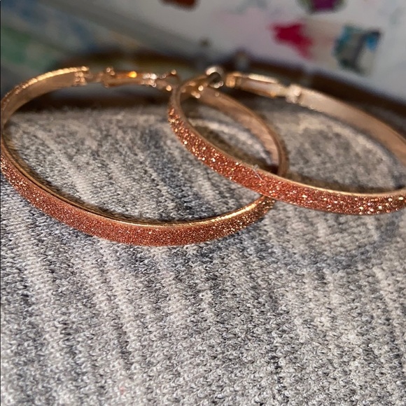 Earrings - Picture 3 of 3